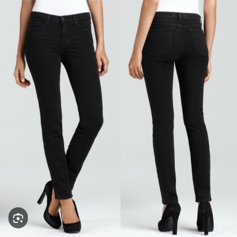 JBRAND SHADOW 7011C006 Black Women's Stretch Skinny Jeans.